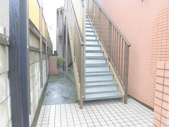 プラチナコート五本木の地図