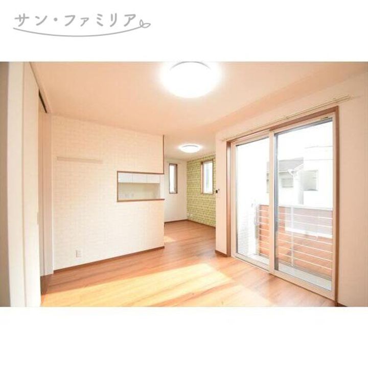 愛知県豊橋市東小田原町(一戸建)の賃貸物件の居間