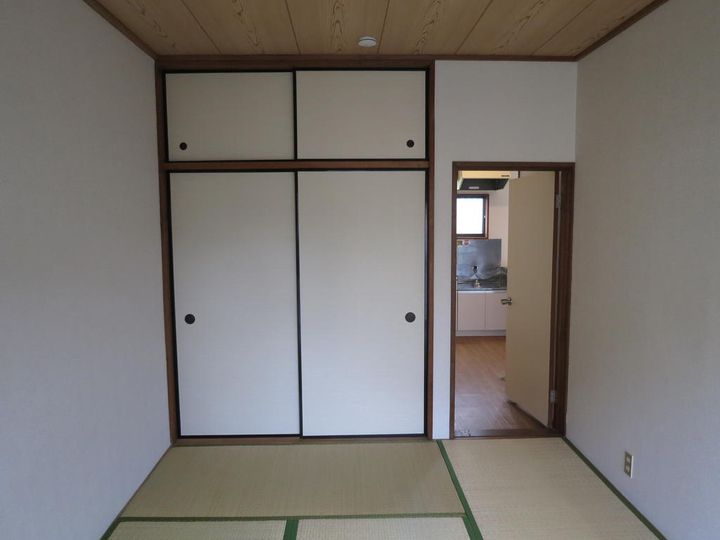 松本ハイツの内装