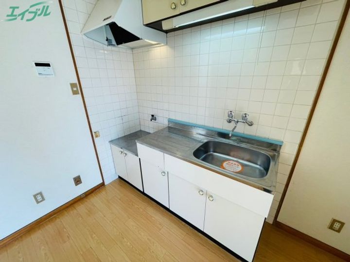 コウヨウ羽津ハイツのキッチン