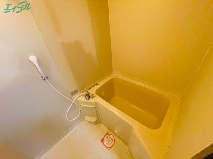 コウヨウ羽津ハイツの風呂