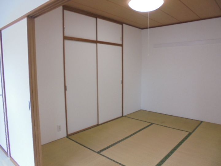 エクセレント結城IIの内装