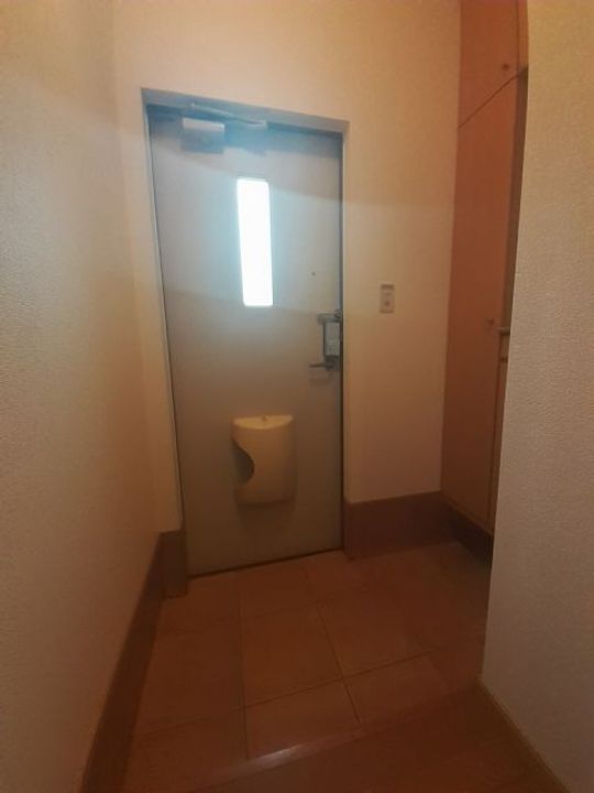 福島県いわき市小名浜大原字内城(アパート)の賃貸物件の玄関