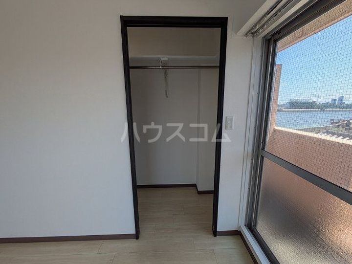 リバーサイド小澤の内装