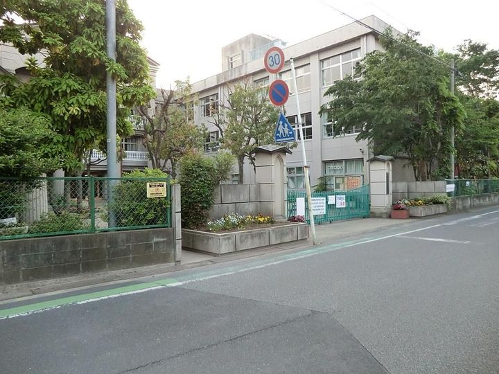 Maisonettepark 大道2 B棟の周辺