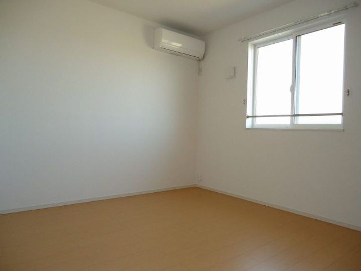 リバーサイドハウスAの居間