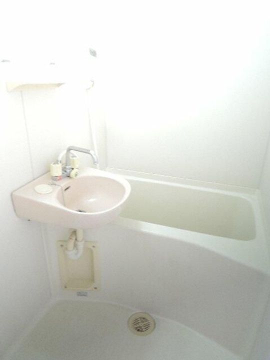 サラデカサの風呂