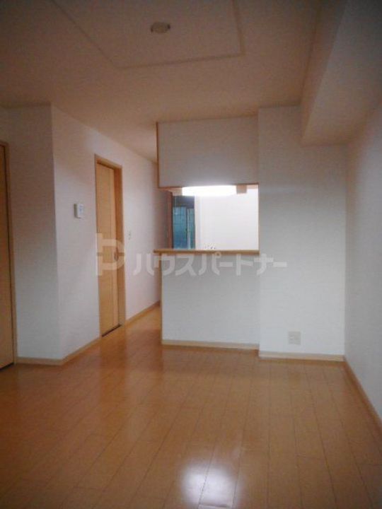 ソル・レヴェンテIIの居間