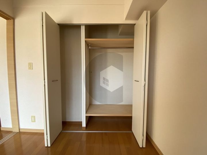 グランガーデン足代新町の内装