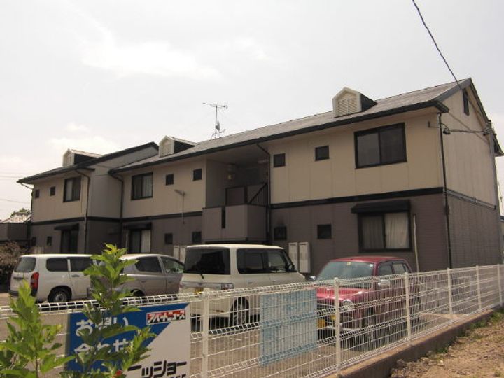 セジュール横須賀 A棟の外観