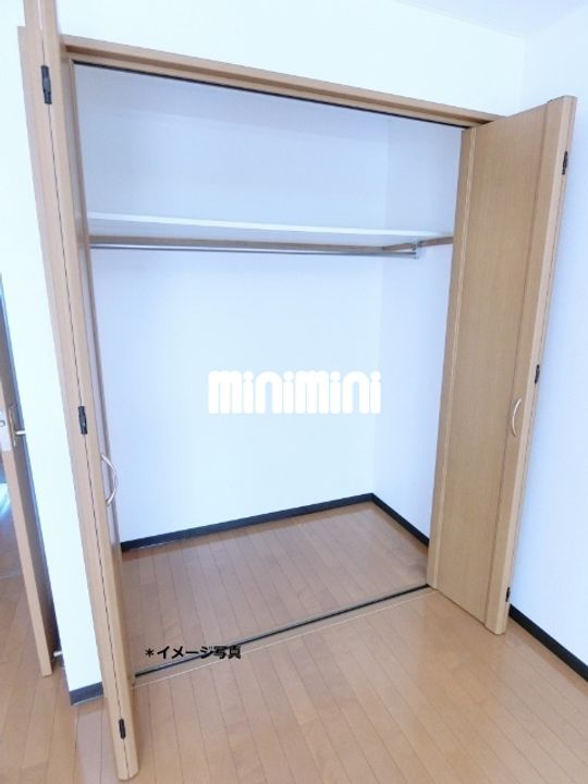 メリッサ原田の内装