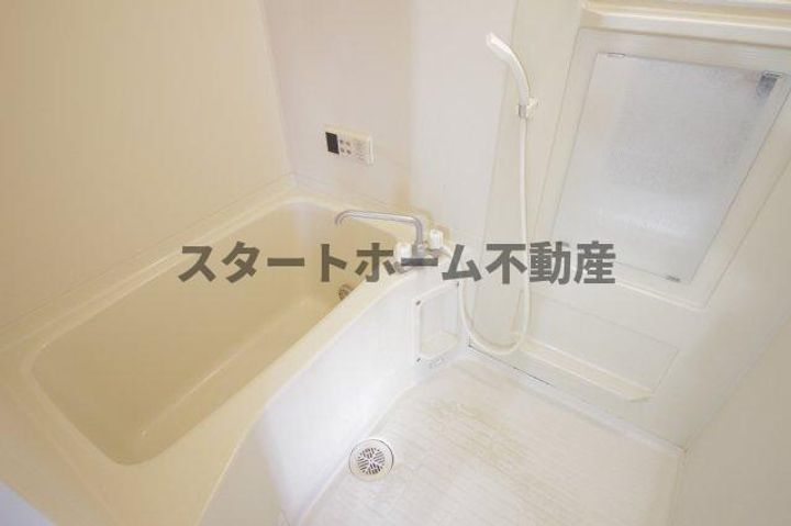 アクシス南島田Dの風呂