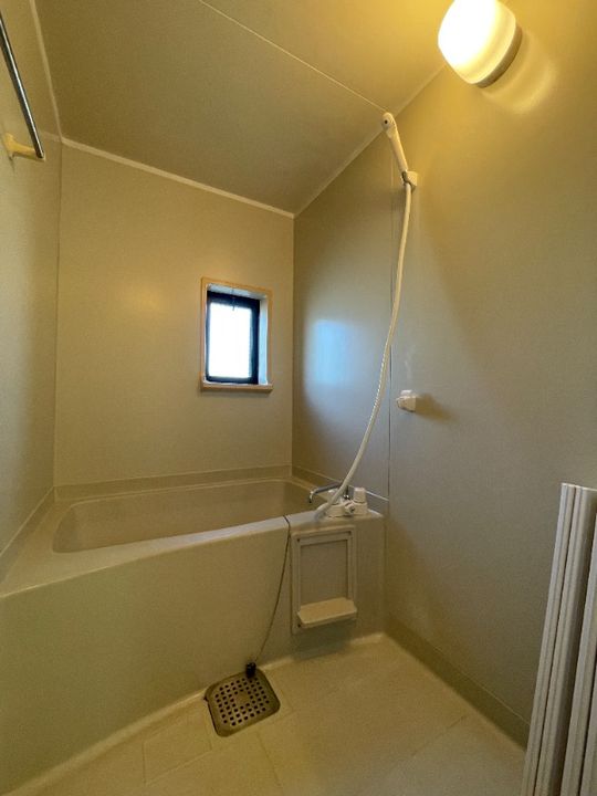 岡山県総社市中央3(アパート)の賃貸物件の風呂