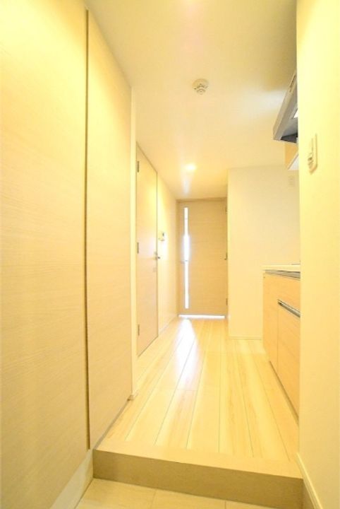 BREEZE MAISON HIKAWADAI(旧ステージファースト)の玄関