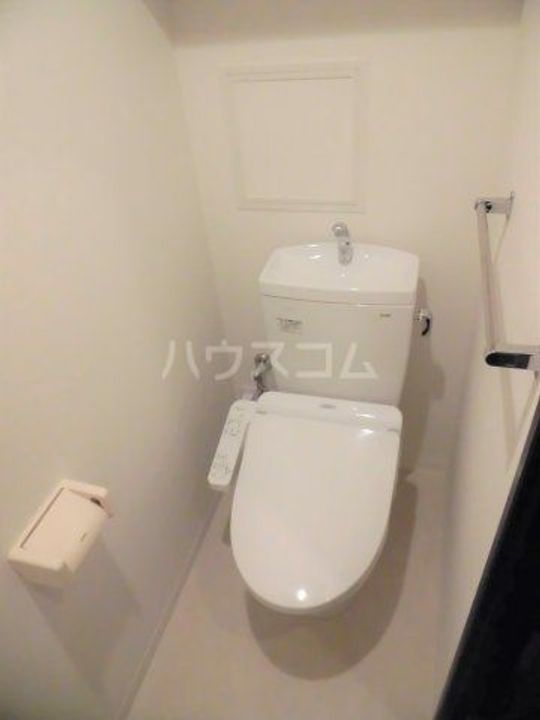 アルベルク河原の内装