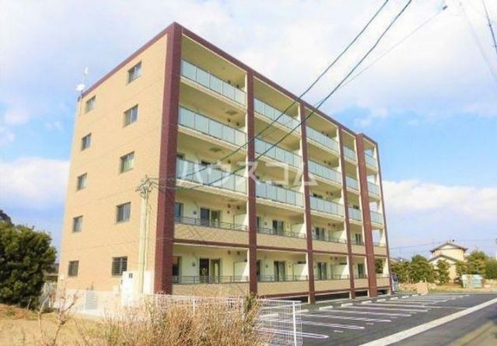 アルベルク河原の外観