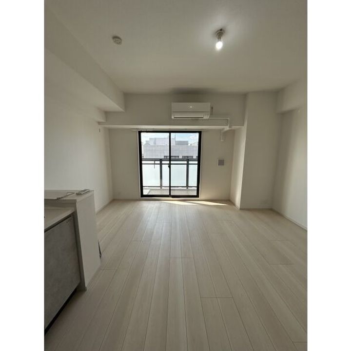 S-RESIDENCE岡崎公園aureateの居間