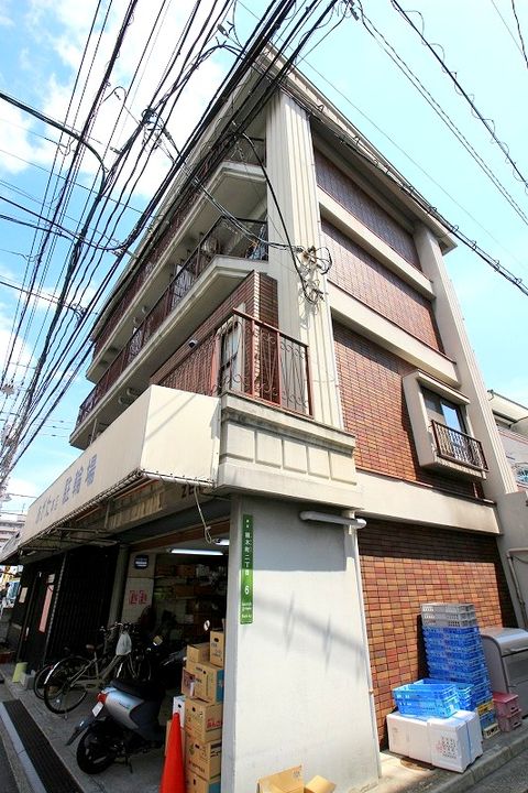 メゾン橋本の外観