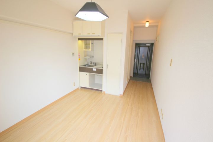 メゾン橋本の居間