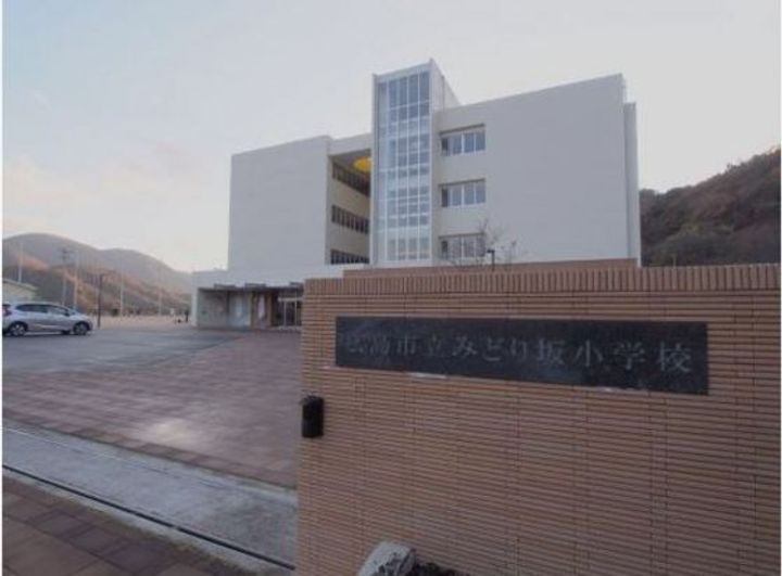 フレグランス吉田 B棟の周辺