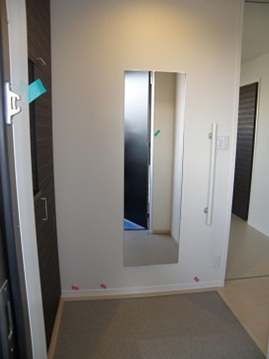 ブラン・エ・ノワールの玄関