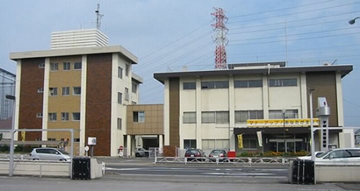 グレイスシーズン錦の周辺