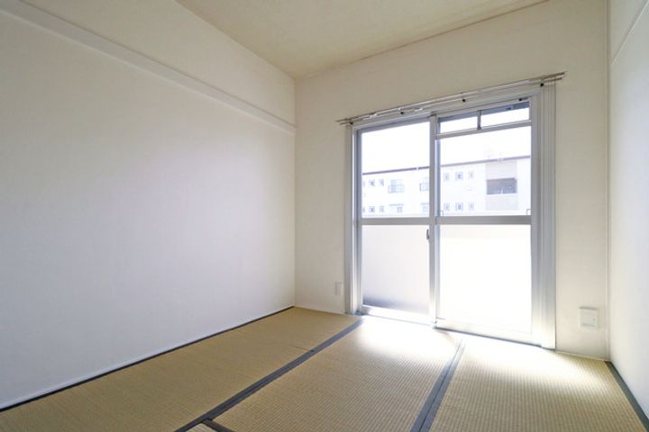 UR金剛の内装