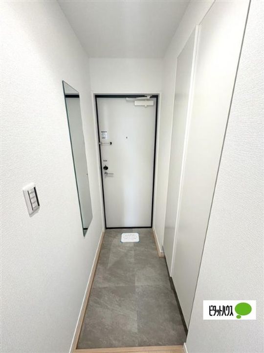ラテル白鷺の玄関