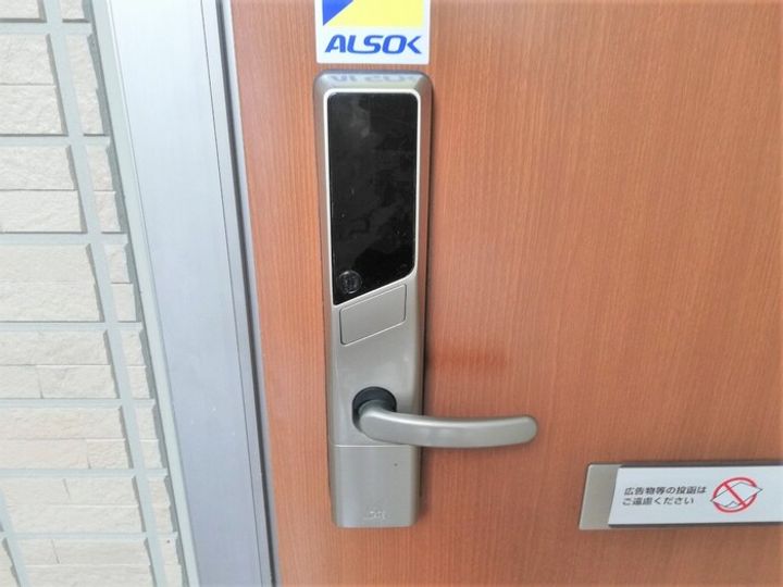 エクセルK IIIの玄関