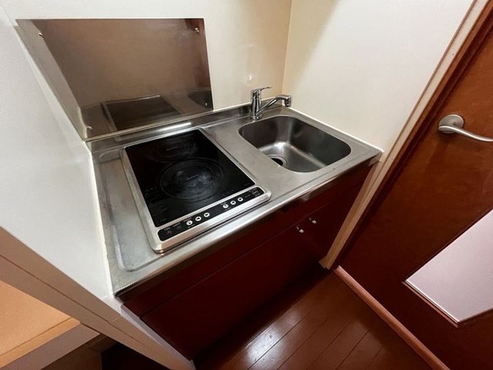 レオパレスカーサアベニューIVのキッチン