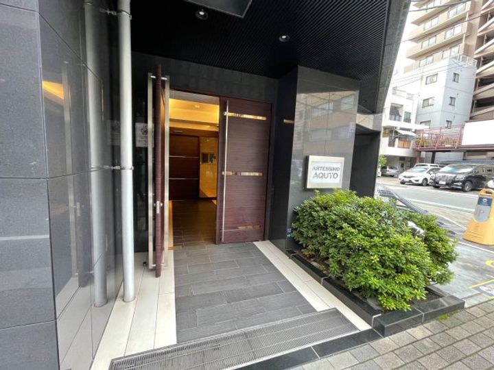 アルテシモアクトの地図