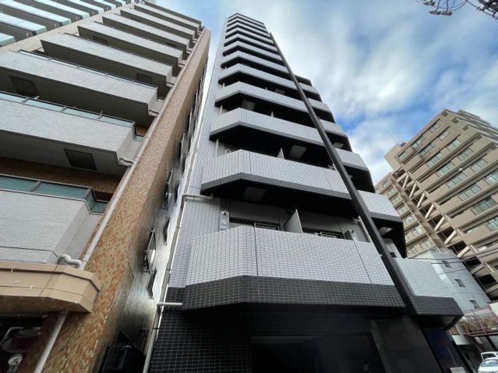 アルテシモアクトの外観