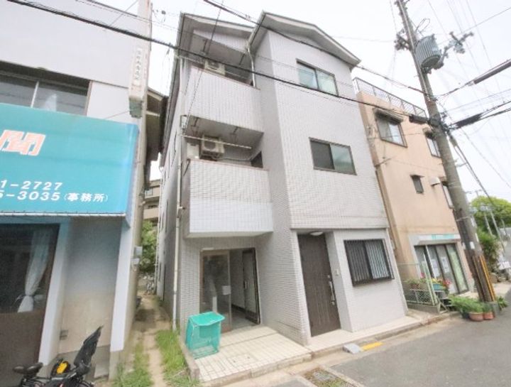 奈良県奈良市帝塚山2(アパート)の賃貸物件の外観