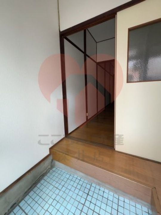 大阪府大阪狭山市茱萸木3(一戸建)の賃貸物件の玄関