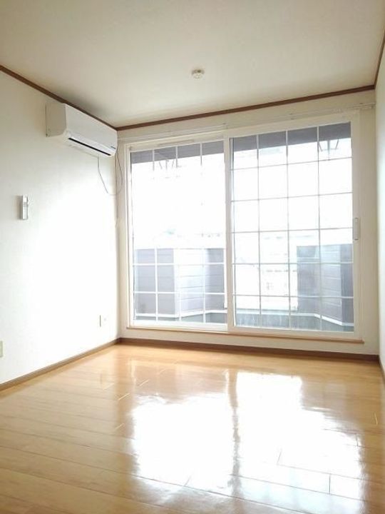 福島県福島市八島田字台畑(アパート)の賃貸物件の居間