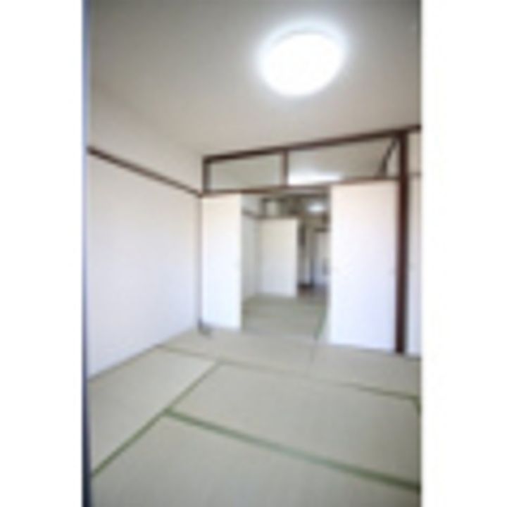 行徳マンションの居間