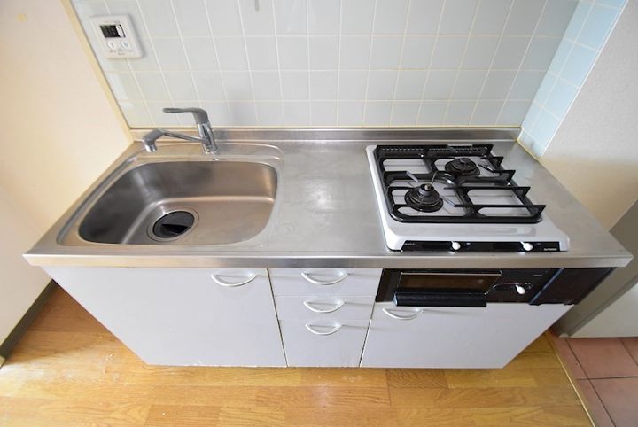 清水マンションIIIのキッチン
