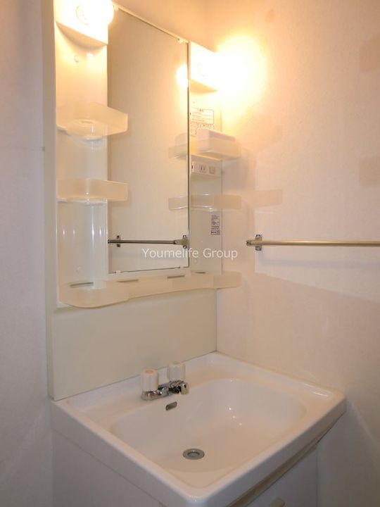 神奈川県藤沢市亀井野(マンション)の賃貸物件の内装