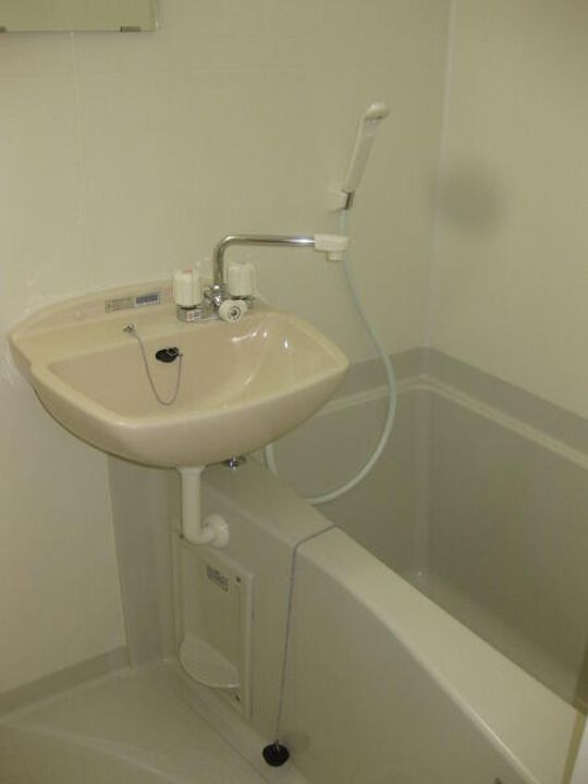 東京都江戸川区新堀2(アパート)の賃貸物件の風呂