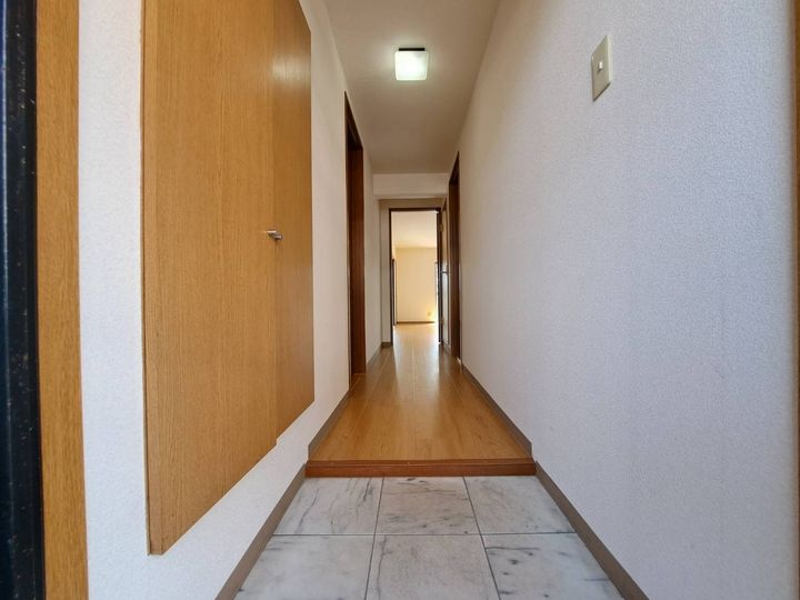 エスポワール今津の玄関