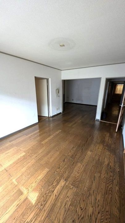 三郷早稲田団地 4-2号棟の居間