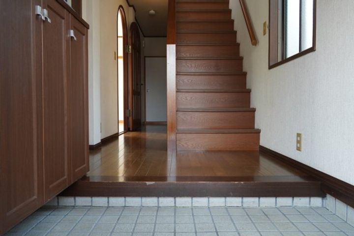 新潟県上越市寺町3(一戸建)の賃貸物件の玄関