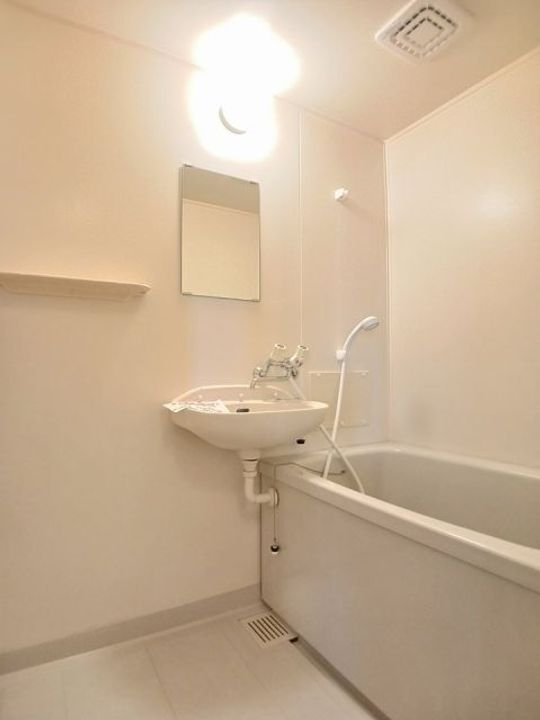 栃木県足利市利保町1(アパート)の賃貸物件の風呂