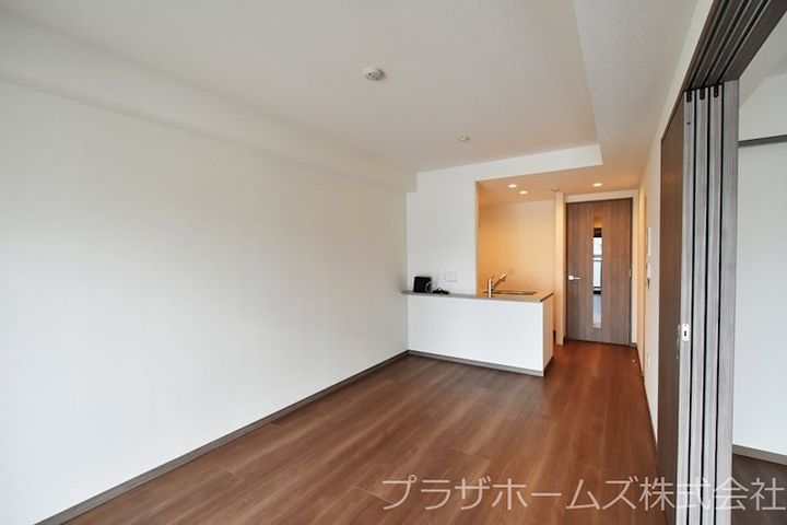 サンクレイドル上野IIの居間