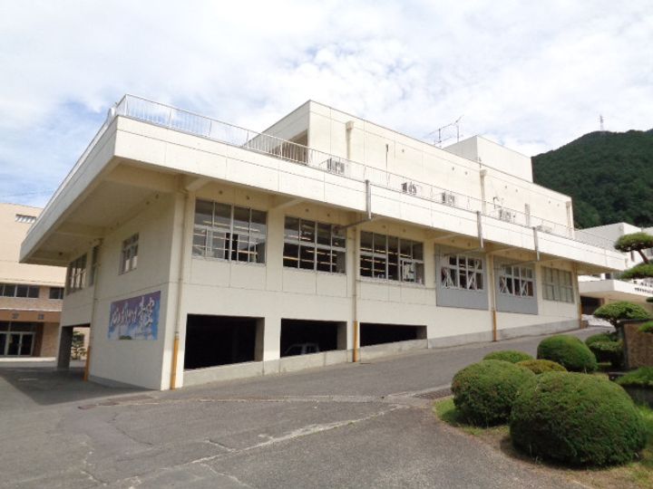 villa KAKIHI 宮ノ上の周辺