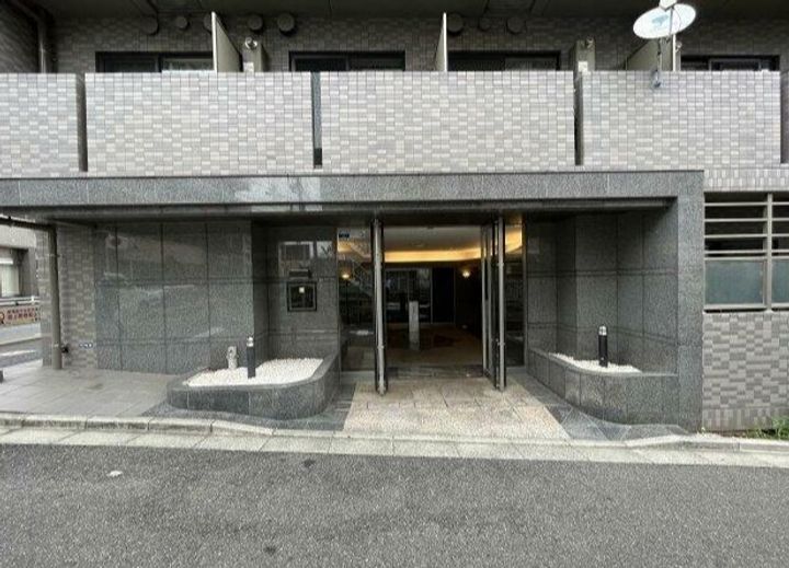 ルーブル高田馬場弐番館の地図
