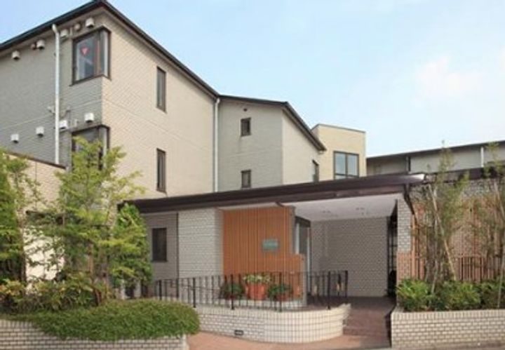 ルーブル高田馬場弐番館の周辺