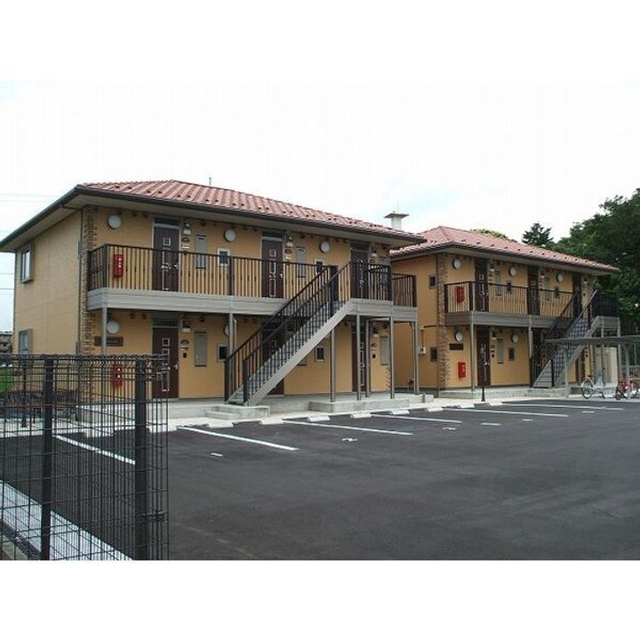 マリンビレッジ A棟の外観