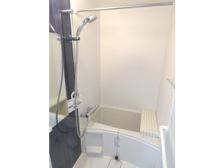 あんしん+日置荘西町08-2012の風呂