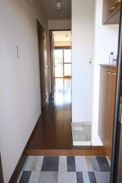 エイシンロジュマンの玄関